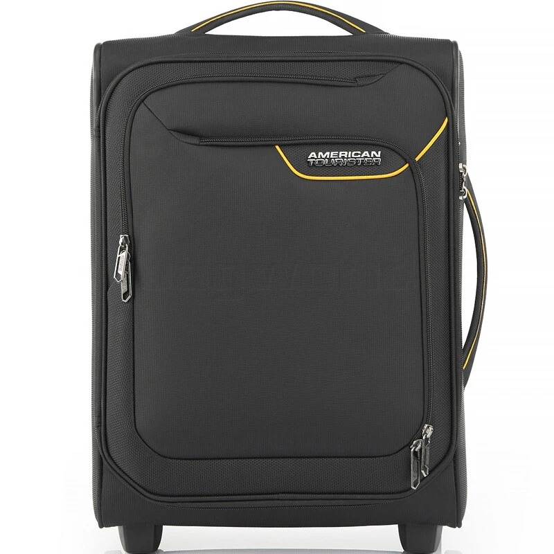 American Tourister Applite 4 Eco Small/Cabin 50cm Softside Suitcase Black 45820 1 American Tourister Applite 4 Eco Small/Cabin 50cm Softside Suitcase Black 45820